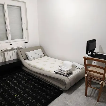 Apartment Petite Maison De 70m2 Tres Calme