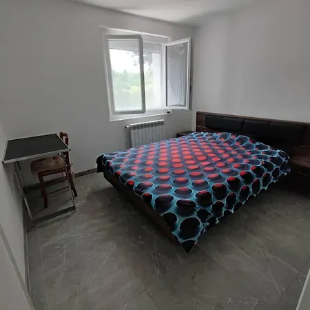 Petite Maison De 70m2 Tres Calme